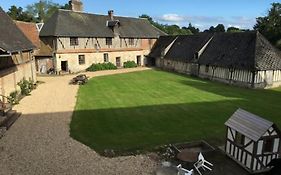 La Ferme Du Chateau Fauguernon