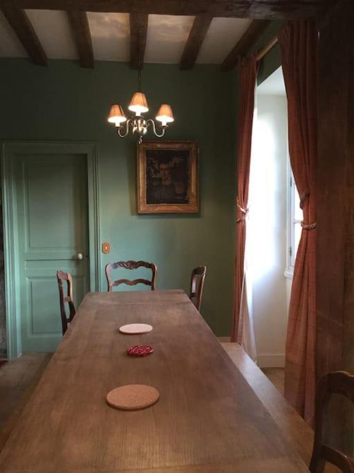 La Ferme Du Chateau Fauguernon Extérieur photo